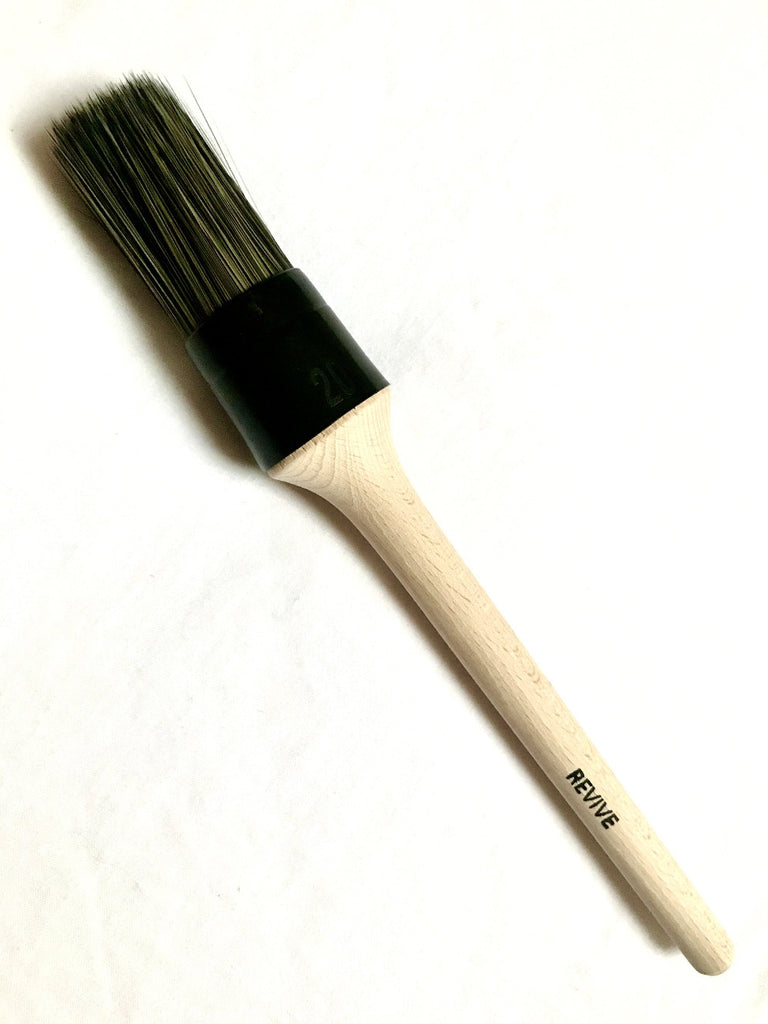 Detailing brush